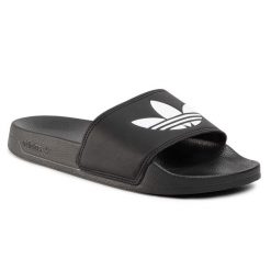 Klapki adidas. Czarne klapki damskie Adidas, bez wzorów, sportowe, bez obcasa, bez zapięcia. Za 139.99 zł.