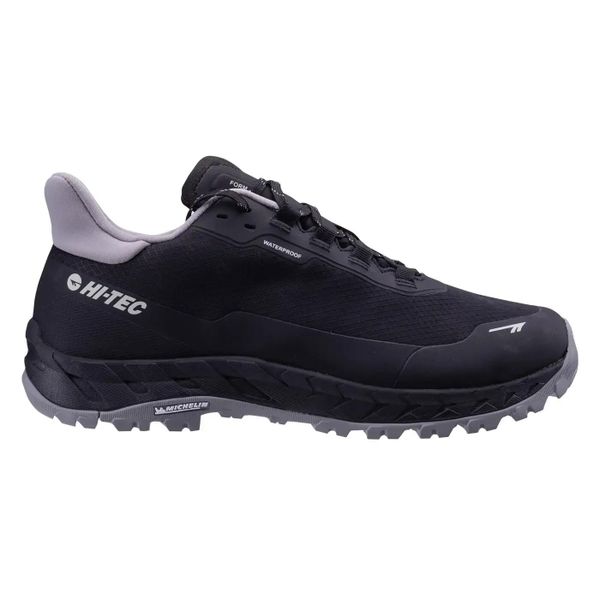 Buty trekkingowe Hi-Tec Altitude. Czarne trekkingi męskie Hi-tec, z gumy, bez zapięcia. Za 433.86 zł.