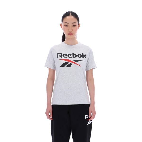 Koszulka damska Reebok Gym & Pilates. Szare bluzki damskie Reebok, xl, bez wzorów, z bawełny, sportowe, bez kołnierzyka, bez ramiączek. Za 129.99 zł.