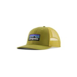 Czapka z daszkiem P-6 Logo Trucker Hat. Zielone czapki damskie Patagonia, na lato, bez wzorów, sportowe. Za 179.99 zł.