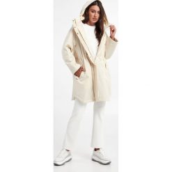 Płaszcz Cervia MAX MARA LEISURE. Płaszcze damskie Max Mara Leisure, bez wzorów, bez kołnierzyka, bez kaptura. W wyprzedaży za 1,574.37 zł.