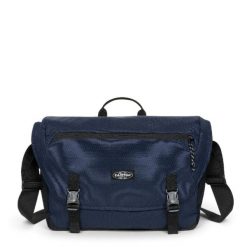 Torba na ramię Eastpak Courier Pro. Niebieskie torby na laptopa damskie Eastpak, bez wzorów, z materiału, na ramię. Za 362.00 zł.