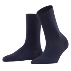 Skarpetki bawełniane damskie Falke Touch. Białe skarpetki damskie Falke, bez wzorów, z bawełny. Za 119.50 zł.