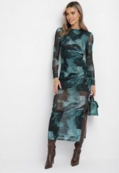 Zielona Siateczkowa Sukienka Maxi z Marszczeniem i Rozcięciem Valpuri. Zielone sukienki damskie Born2be, m, z aplikacjami, z tkaniny, eleganckie, bez kołnierzyka, bez ramiączek, maxi. Za 84.99 zł.