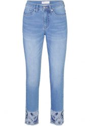 Dżinsy Slim mid waist, ze stretchem. Niebieskie jeansy damskie bonprix, bez wzorów, z jeansu, klasyczne. Za 144.99 zł.