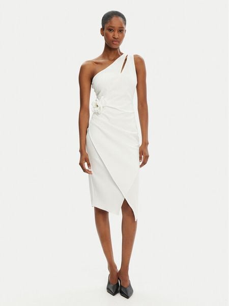 Rinascimento Sukienka koktajlowa CFC0122878003 Biały Regular Fit. Białe sukienki damskie Rinascimento, xl, bez wzorów, z syntetyku, wizytowe, bez kołnierzyka, bez ramiączek. Za 319.99 zł.