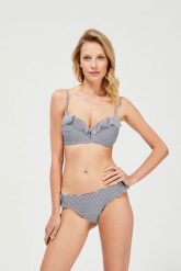 Dół od bikini w paski. Białe stroje kąpielowe damskie MOODO, xl, bez wzorów, z elastanu. W wyprzedaży za 8.99 zł.