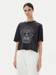 Ciemnoróżowa Bluzka z Wiskozą Wiązana przy Dekolcie Dovarelle. Czerwone bluzki damskie Born2be, plus size, bez wzorów, z jeansu, eleganckie, bez kołnierzyka, plus size, bez ramiączek. W wyprzedaży za 51.99 zł.