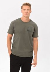 Bawełniany t-shirt T-ERA 2. Brązowe t-shirty męskie Volcano, l, z aplikacjami, z bawełny, bez kołnierzyka, bez ramiączek. Za 69.99 zł.