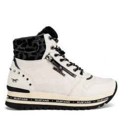 Trzewiki Mustang. Białe botki damskie Mustang, bez wzorów, bez obcasa, na płaskiej podeszwie, bez zapięcia. Za 279.99 zł.