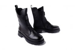 RIEKER Z9852-00 black, trzewiki damskie. Czarne botki damskie Rieker, na zimę, bez wzorów, z wełny, bez obcasa, na obcasie, bez zapięcia. Za 449.90 zł.