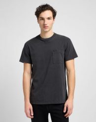 MESKA KOSZULKA LEE RELAXED POCKET TEE WASHED BLACK 112334746. Czarne t-shirty męskie Lee, m, bez wzorów, bez kołnierzyka, bez ramiączek. Za 79.99 zł.