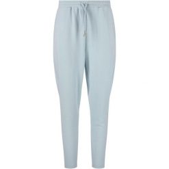 Damskie spodnie dresowe Athlecia Jacey V2. Czerwone spodnie dresowe damskie Athlecia, bez wzorów, z dresówki, sportowe, na fitness i siłownię. Za 249.00 zł.