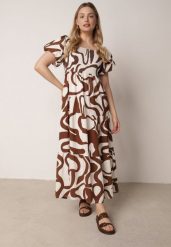 Brązowa Wiskozowa Sukienka z Bufiastymi Rękawami w Abstrakcyjny Wzór Tibee. Brązowe sukienki damskie Born2be, na co dzień, uniwersalny, bez wzorów, z jeansu, eleganckie, bez kołnierzyka, bez ramiączek, maxi, proste. Za 89.99 zł.