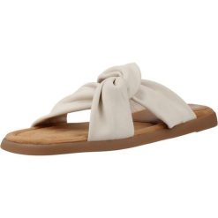 Sandały UNISA CAMBY GRA Biały. Białe sandały damskie Unisa, bez wzorów, ze skóry, bez obcasa, bez zapięcia. Za 353.99 zł.