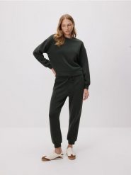 Bluza z modalem - ciemnozielony. Zielone bluzy damskie Reserved, l, bez wzorów, z dzianiny, bez ramiączek, bez kaptura. Za 109.99 zł.