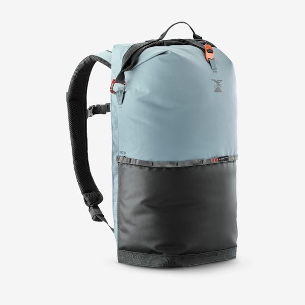 Plecak wspinaczkowy Simond Vertika Indoor 23 l. Szare plecaki męskie SIMOND, bez wzorów, z materiału, biznesowe. Za 229.99 zł.