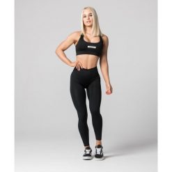 Legginsy Ultra Comfort Carpatree z wysokim stanem sportowe dla kobiet. Czarne legginsy damskie Carpatree, bez wzorów, z elastanu. Za 131.99 zł.