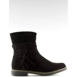 Botki damskie czarne 4169 Black. Czarne botki damskie ButyModne, bez wzorów, bez obcasa, na płaskiej podeszwie, bez zapięcia. W wyprzedaży za 99.00 zł.