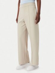 Calvin Klein Spodnie materiałowe LV044G210G Beżowy Relaxed Fit. Brązowe spodnie materiałowe damskie Calvin Klein, bez wzorów, z materiału. Za 489.99 zł.