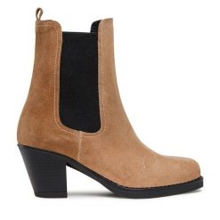 Botki Simple. Brązowe botki damskie SIMPLE, bez wzorów, bez obcasa, na słupku, bez zapięcia. Za 569.99 zł.