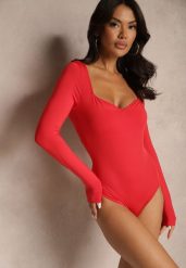 Czerwone Body z Kwadratowym Dekoltem Macotte. Czerwone body Renee, bez wzorów, z jeansu. Za 74.99 zł.