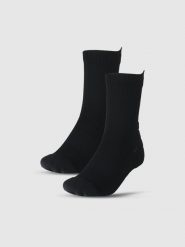 4F Skarpetki do biegania za kostkę uniseks - czarne 35-38. Czarne skarpety męskie 4F, bez wzorów, z syntetyku. W wyprzedaży za 29.99 zł.