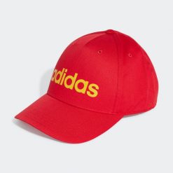 Czapka z daszkiem ADIDAS. Czapki damskie Adidas, bez wzorów, z bawełny, eleganckie. W wyprzedaży za 39.99 zł.