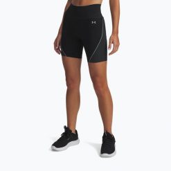 Spodenki damskie Under Armour Vanish Seamless. Czarne szorty damskie Under Armour, bez wzorów. Za 169.99 zł.
