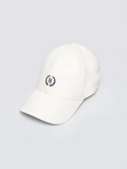 Czapka z daszkiem z haftem biała Centi 100. Białe czapki damskie BIG STAR, bez wzorów, z bawełny, eleganckie. Za 79.99 zł.