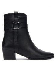 Caprice Botki 9-25305-45 Czarny. Czarne botki damskie Caprice, bez wzorów, ze skóry, bez obcasa, na słupku, bez zapięcia. Za 589.99 zł.