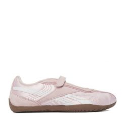Baleriny Reebok. Czerwone balerinki damskie Reebok, bez wzorów, bez obcasa, bez zapięcia. Za 299.99 zł.