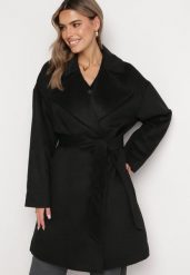 Czarny Klasyczny Płaszcz z Paskiem w Talii Elwari. Czarne płaszcze damskie Born2be, l, bez wzorów, klasyczne, bez kołnierzyka, bez kaptura. Za 389.99 zł.