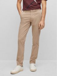 Boss Chinosy Kaito1 50487966 Beżowy Slim Fit. Brązowe eleganckie spodnie męskie Boss, bez wzorów, z bawełny. Za 379.99 zł.