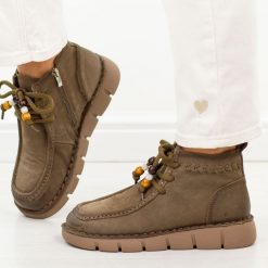 Brązowe skórzane botki damskie Cambell 98342. Brązowe botki damskie Cambell, na jesień, bez wzorów, z dzianiny, eleganckie, z okrągłym noskiem, bez obcasa, bez zapięcia. Za 339.00 zł.