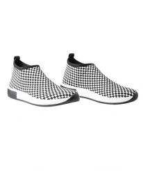 Buty damskie Leiko Tomi. Białe obuwie trekkingowe damskie Brubeck, z materiału, bez zapięcia. Za 159.00 zł.