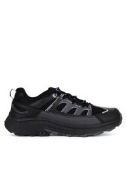 Hunter Trekkingi Peak RT Low WP Czarny. Czarne obuwie sportowe damskie Hunter, z materiału, bez zapięcia. Za 299.99 zł.