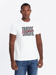 Bawełniana koszulka męska z podwójnym logotypem – biała V1 - Rozmiar: M. Białe t-shirty męskie Ombre Clothing, m, bez wzorów, z bawełny, bez kołnierzyka, bez ramiączek. W wyprzedaży za 38.50 zł.