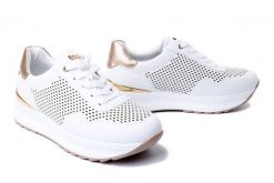 INBLU IN-377 001 biały, półbuty sportowe damskie. Białe półbuty damskie Inblu, bez wzorów, sportowe, bez obcasa, bez zapięcia. Za 132.93 zł.