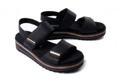 RIEKER REMONTE D0Q59-00 black, sandały damskie. Czarne sandały damskie Rieker Remonte, bez wzorów, bez obcasa, na płaskiej podeszwie, bez zapięcia. Za 265.93 zł.