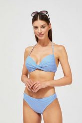 Dół od bikini w paski niebieski. Niebieskie stroje kąpielowe damskie MOODO, s, bez wzorów, z elastanu. W wyprzedaży za 7.99 zł.