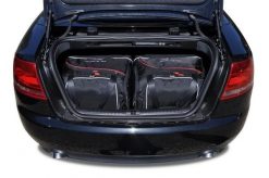 Torby Do Bagażnika Audi A4 Cabrio 2005-2009 4Szt Kjust. Czarne torby podróżne damskie KJUST, bez wzorów, z kauczuku. Za 957.00 zł.