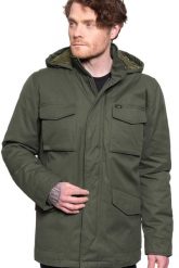 LEE WINTER FIELD JACKET SERPICO GREEN L86SVPOJ 112122782. Zielone płaszcze męskie Lee, na zimę, l, bez wzorów, bez kołnierzyka, bez kaptura. Za 309.99 zł.