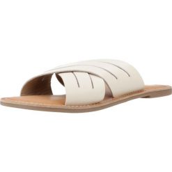 Sandały KICKERS KICK DAY Beżowy. Brązowe sandały damskie Kickers, bez wzorów, ze skóry, bez obcasa, bez zapięcia. Za 165.99 zł.