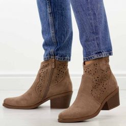 Coffee botki damskie, kowbojki S.Barski 8012. Botki damskie S.BARSKI, na jesień, bez wzorów, z jeansu, eleganckie, bez obcasa, na obcasie, bez zapięcia. Za 229.00 zł.