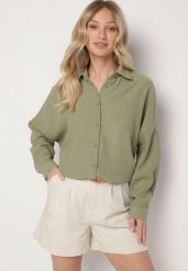 Ciemnozielona Klasyczna Koszula o Kroju Oversize Maronira. Zielone koszule damskie Born2be, m, bez wzorów, z jeansu, klasyczne, bez kołnierzyka, bez ramiączek. Za 69.99 zł.