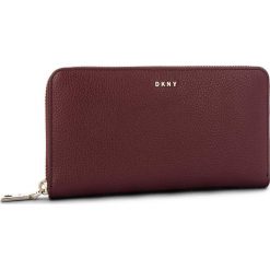 Duży Portfel Damski DKNY - Lg Zip Around R831A658 Blood Red XOD. Czerwone portfele damskie DKNY, ze skóry. W wyprzedaży za 389.00 zł.