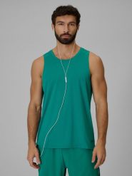 4F Koszulka do biegania regular szybkoschnąca męska - zielona M. Zielone t-shirty męskie 4F, m, bez wzorów, bez kołnierzyka, bez ramiączek. Za 119.99 zł.