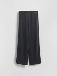 Jeansy straight z lyocellem - szary. Szare jeansy damskie Reserved, bez wzorów, z jeansu. Za 139.99 zł.
