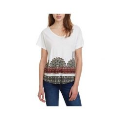 Desigual Koszulka damska z krótkim rękawem TS Uma Blanco 19SWTKA3 1000 (rozmiar S). Bluzki damskie Desigual, s, bez wzorów, bez kołnierzyka, bez ramiączek. W wyprzedaży za 110.00 zł.